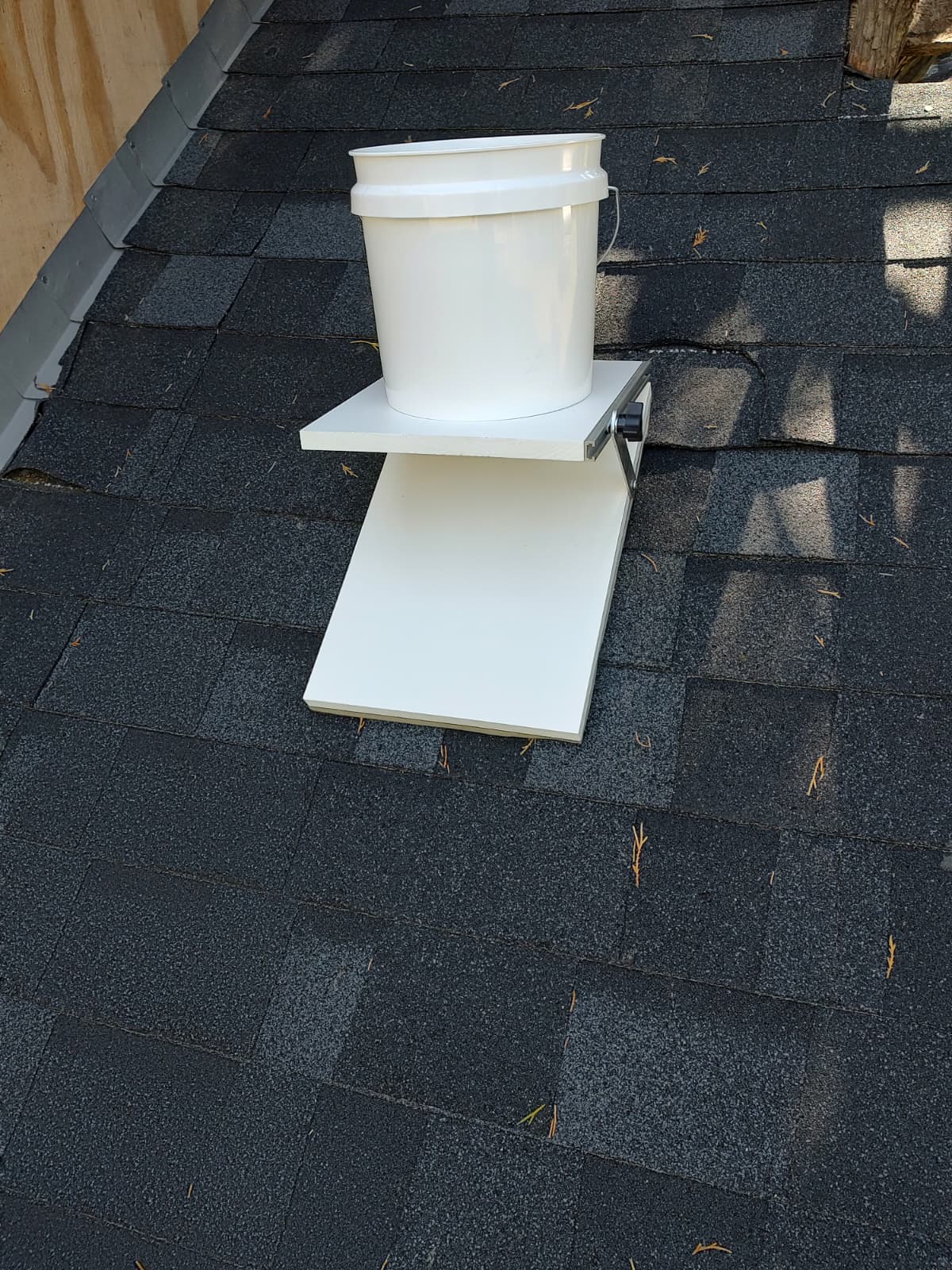 Roof Caddy side view